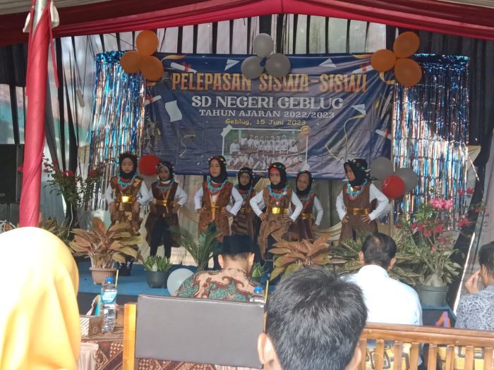 PELEPASAN SISWA-SISWI KELAS 6 SD N GEBLUG 02