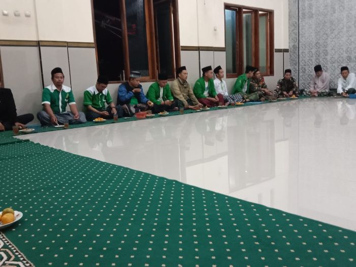 RAPAT KORDINASI RUTINAN ANSOR BANSER PAC BUAYAN 01