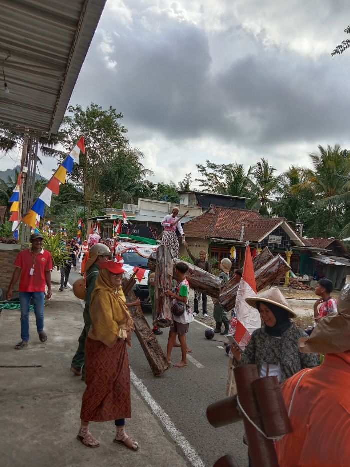 KARNAVAL HUT KEMERDEKAAN RI 78 01