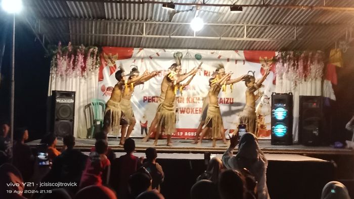 Kemeriahan Bercampur Haru di Acara Pentas Seni HUT RI dan Perpisahan KKN UIN SAIZU Purwokerto 01