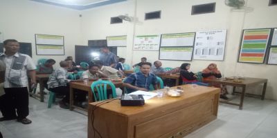 PEMILIHAN PENGURUS RT 01/01 DESA GEBLUG